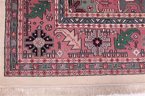 Heriz Beige Hand Knotted 100 X 145 Area Rug 301-30878 Image 1