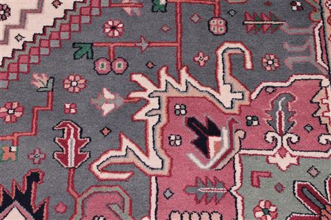 Heriz Beige Hand Knotted 100 X 145 Area Rug 301-30878 Image 7