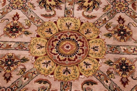 Jaipur Purple Hand Knotted 100 X 140 Area Rug 301-30918 Image 4