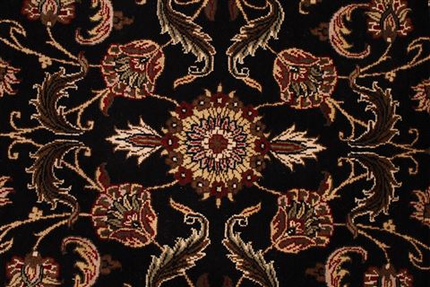 Jaipur Black Hand Knotted 100 X 140 Area Rug 301-30920 Image 3