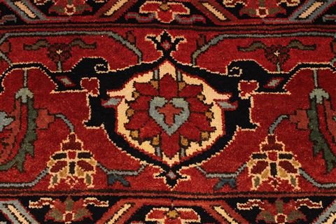 Serapi Red Hand Knotted 99 X 137 Area Rug 301-30924 Image 10