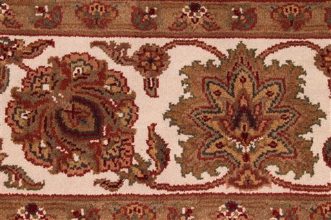 Jaipur White Hand Knotted 101 X 138 Area Rug 301-30933 Image 10