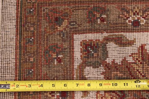 Jaipur White Hand Knotted 101 X 138 Area Rug 301-30933 Image 5