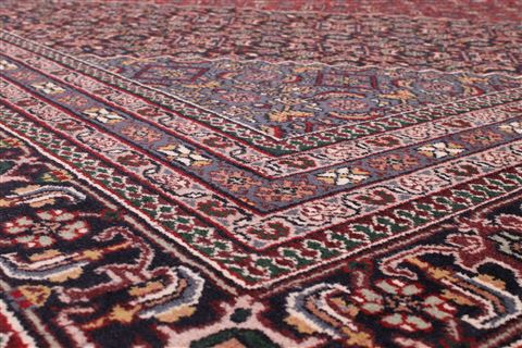 Bidjar Red Hand Knotted 121 X 1410 Area Rug 301-30970 Image 2
