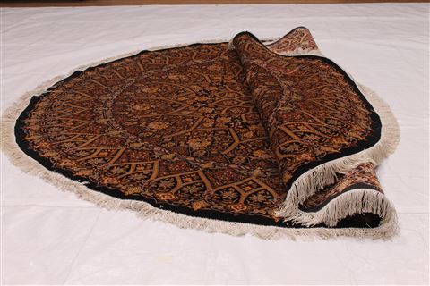 Qum Brown Round Hand Knotted 67 X 67 Area Rug 254-32023 Image 7