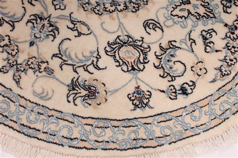 Nain Beige Round Hand Knotted 33 X 33 Area Rug 254-32029 Image 3
