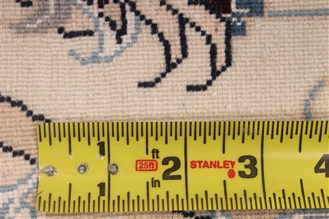 Nain Beige Round Hand Knotted 33 X 33 Area Rug 254-32029 Image 4