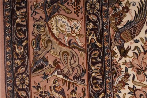 Isfahan White Hand Knotted 41 X 76 Area Rug 254-32045 Image 8
