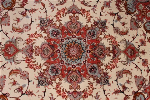 Tabriz Red Hand Knotted 50 X 67 Area Rug 254-32052 Image 2