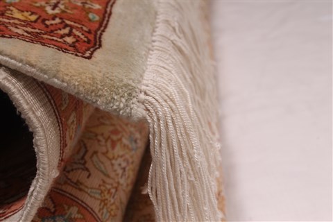 Qum Beige Hand Knotted 44 X 67 Area Rug 254-32065 Image 11