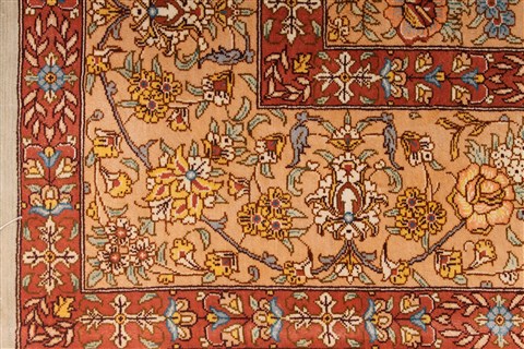 Qum Beige Hand Knotted 44 X 67 Area Rug 254-32065 Image 4