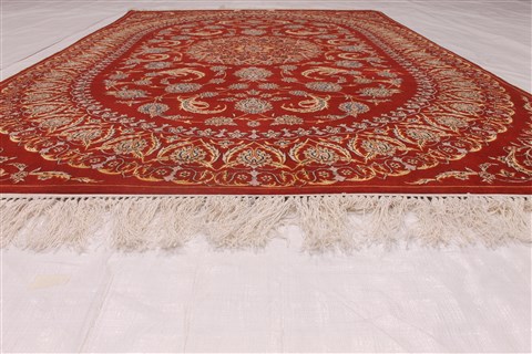 Isfahan Red Hand Knotted 41 X 60 Area Rug 254-32073 Image 6