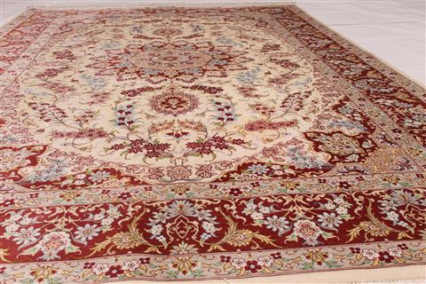 Qum Beige Hand Knotted 44 X 68 Area Rug 254-32085 Image 2