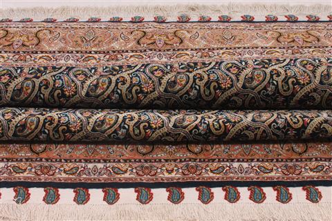 Tabriz Blue Hand Knotted 50 X 70 Area Rug 254-33178 Image 13