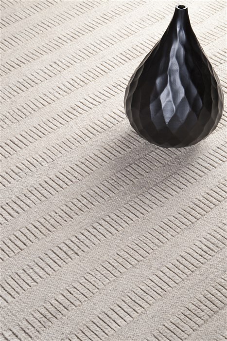 Surya Bahama White 20 X 30 Area Rug BAH4100-23 800-35143 Image 6