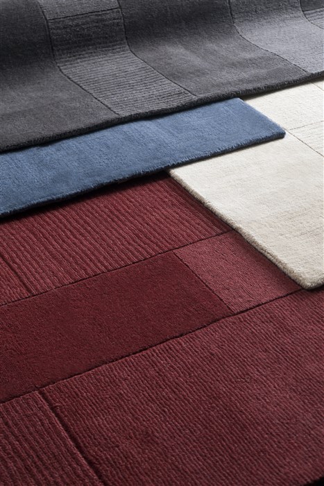 Surya Bristol Red Runner 26 X 80 Area Rug BRT2924-268 800-36522 Image 1