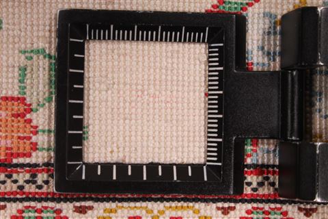Qum Beige Hand Knotted 35 X 50 Area Rug 254-36753 Image 12