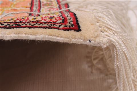 Qum Beige Hand Knotted 35 X 50 Area Rug 254-36753 Image 15