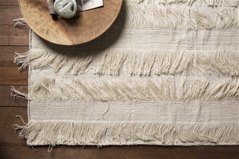 Surya Chloe White 20 X 30 Area Rug CHL7000-23 800-39588 Image 3