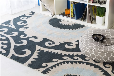 Surya Fallon Green 20 X 30 Area Rug FAL1113-23 800-43504 Image 3