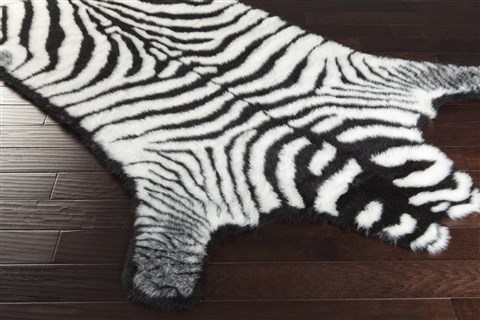 Surya Izzy White 50 X 80 Area Rug IZZ7000-58 800-48808 Image 1