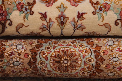 Qum Beige Hand Knotted 32 X 51 Area Rug 254-49139 Image 11