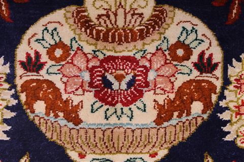 Qum Beige Hand Knotted 34 X 41 Area Rug 254-49163 Image 14