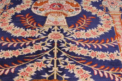 Qum Beige Hand Knotted 34 X 41 Area Rug 254-49163 Image 8
