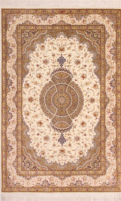 Qum Beige Hand Knotted 35 X 51 Area Rug 254-49165 Image 0