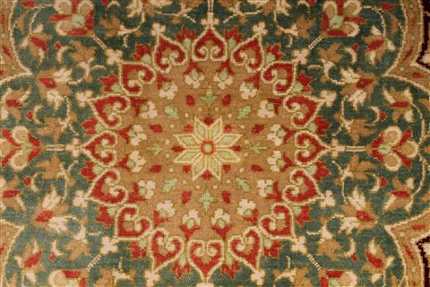 Qum Red Hand Knotted 33 X 41 Area Rug 254-49166 Image 13