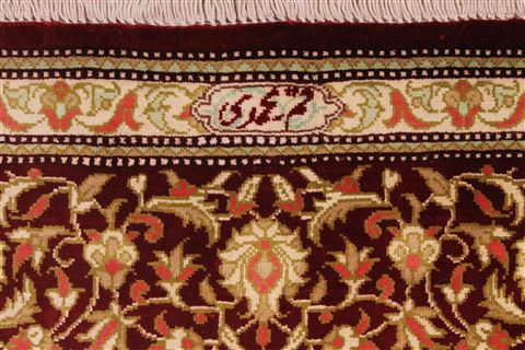 Qum Red Hand Knotted 33 X 41 Area Rug 254-49166 Image 15