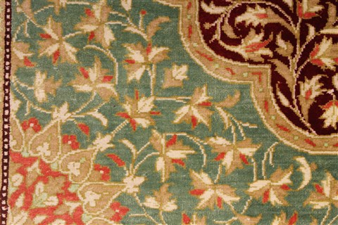 Qum Red Hand Knotted 33 X 41 Area Rug 254-49166 Image 8