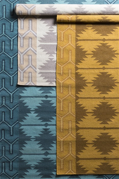 Surya Jewel Tone II Blue Runner 26 X 80 Area Rug JTII2065-268 800-49223 Image 3