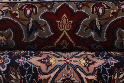 Isfahan Blue Hand Knotted 37 X 53 Area Rug 254-50335 Image 19
