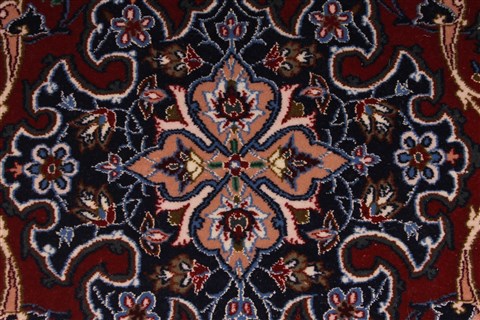 Isfahan Blue Hand Knotted 37 X 53 Area Rug 254-50335 Image 10
