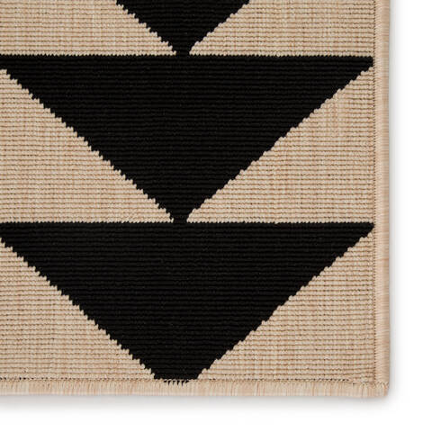 Jaipur Living Patio Black 711 X 100 Area Rug RUG113738 803-67224 Image 3