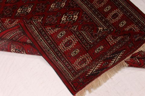 Turkman Red Hand Knotted 47 X 60 Area Rug 254-74313 Image 9