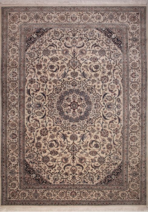 Nain White Hand Knotted 85 X 112 Area Rug 400-74426 Image 0