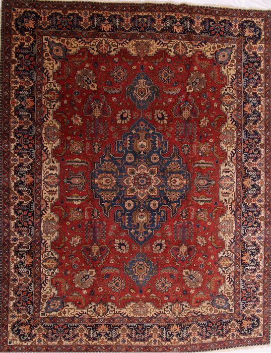 Tabriz Red Hand Knotted 911 X 129 Area Rug 155-74496 Image 0
