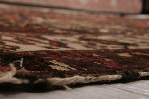 Bakhtiar Multicolor Hand Knotted 103 X 179 Area Rug 155-74527 Image 4