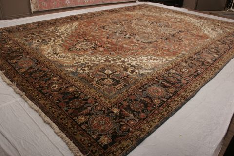 Heriz Red Hand Knotted 136 X 199  Area Rug 155-74543 Image 2