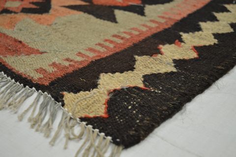 Kilim Brown Flat Woven 51 X 94 Area Rug 100-74660 Image 7