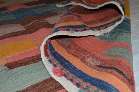 Kilim Yellow Flat Woven 53 X 94 Area Rug 100-74669 Image 5