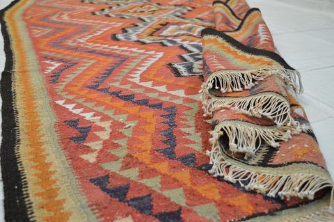 Kilim Purple Flat Woven 51 X 94 Area Rug 100-74697 Image 3