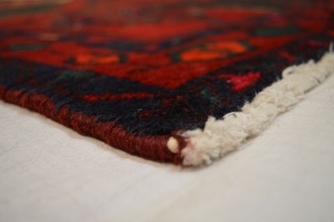 Hamedan Red Runner Hand Knotted 44 X 104 Area Rug 100-74733 Image 4