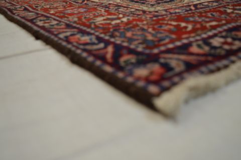 Tabriz Red Hand Knotted 45 X 64 Area Rug 100-74771 Image 5