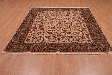 Tabriz Brown Hand Knotted 62 X 99 Area Rug 100-74822 Image 6