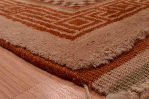 Shiraz Brown Hand Knotted 67 X 93 Area Rug 100-74846 Image 5