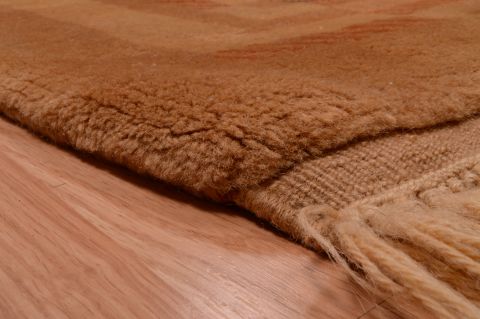 Shiraz Brown Hand Knotted 61 X 83 Area Rug 100-74851 Image 4