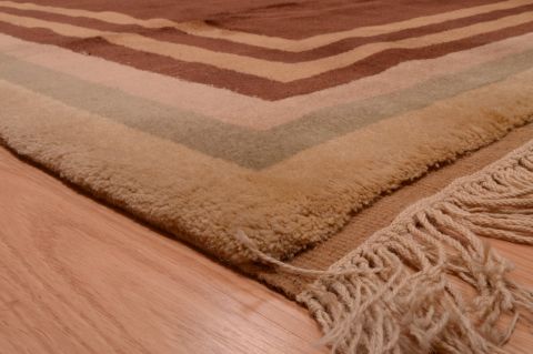 Shiraz Brown Square Hand Knotted 68 X 76 Area Rug 100-74856 Image 1